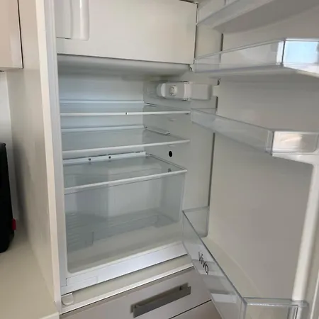 Heiter 2 Raum - Ruhig - Balkon - Stellplatz - Wlan - Vollausstattung - Entspannung Am Rande Der 3 Gleichen *